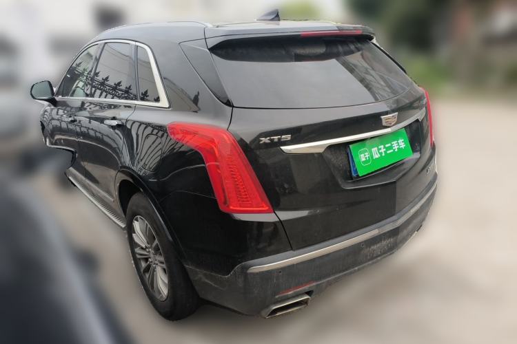 Used Cadillac XT5 2018 25T Luxury Model Rear Left 45 Deg