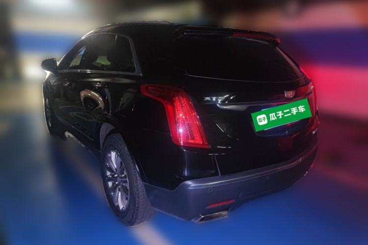 Used Cadillac XT5 2018 25T Luxury Model Rear Left 45 Deg