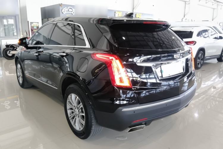 Used Cadillac XT5 2018 25T Luxury Model Rear Left 45 Deg