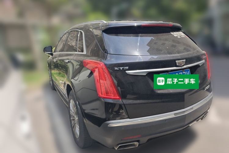Used Cadillac XT5 2018 25T Luxury Model Rear Left 45 Deg