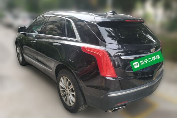 Used Cadillac XT5 2018 25T Luxury Model Rear Left 45 Deg