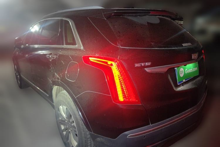 Used Cadillac XT5 2018 25T Luxury Model Rear Left 45 Deg