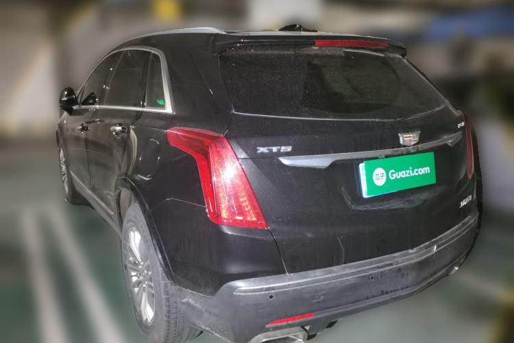 Used Cadillac XT5 2018 25T Luxury Model Rear Left 45 Deg