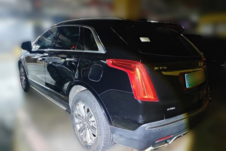 Used Cadillac XT5 2018 28T Four-Wheel Drive Luxury Model Rear Left 45 Deg