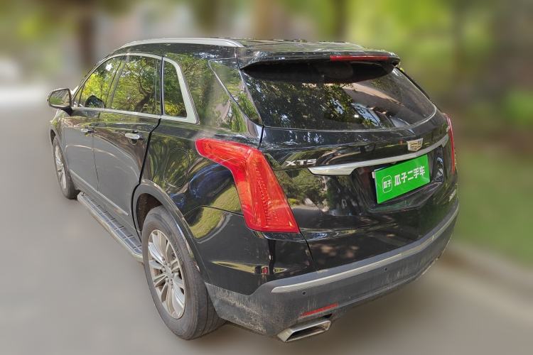 Used Cadillac XT5 2018 25T Luxury Model Rear Left 45 Deg