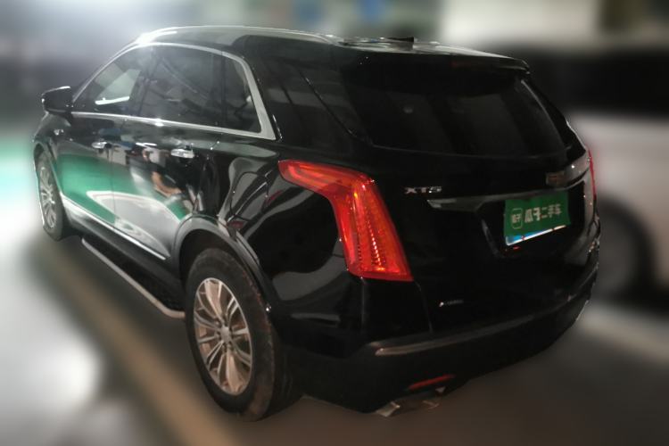Used Cadillac XT5 2018 28T Four-Wheel Drive Luxury Model Rear Left 45 Deg