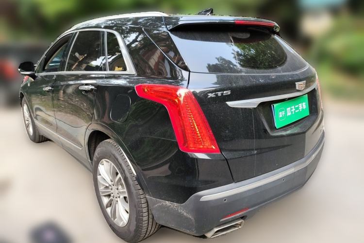 Used Cadillac XT5 2018 25T Luxury Model Rear Left 45 Deg