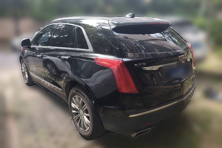 Used Cadillac XT5 2018 25T Luxury Model Rear Left 45 Deg