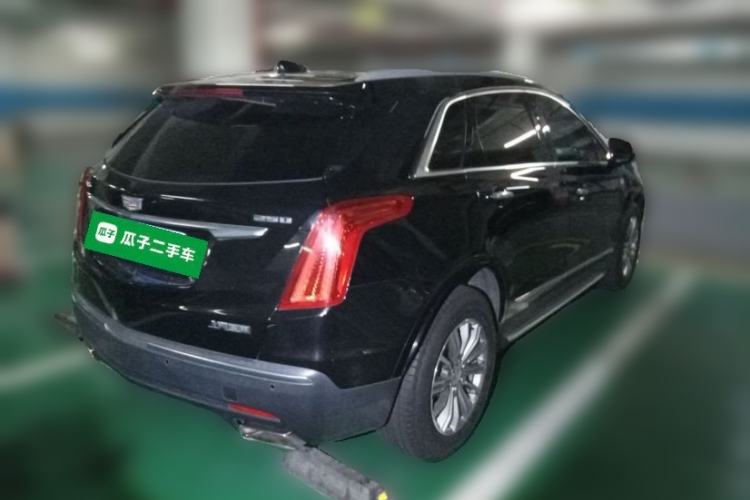 Used Cadillac XT5 2018 25T Luxury Model Rear Right 45 Deg