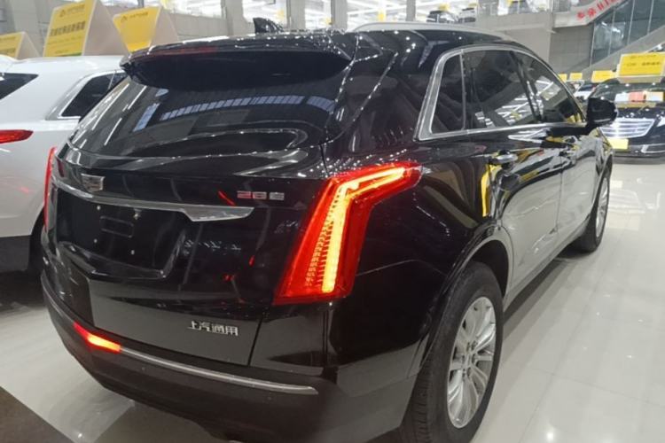 Used Cadillac XT5 2018 28E Four-Wheel Drive Tech Version Rear Right 45 Deg