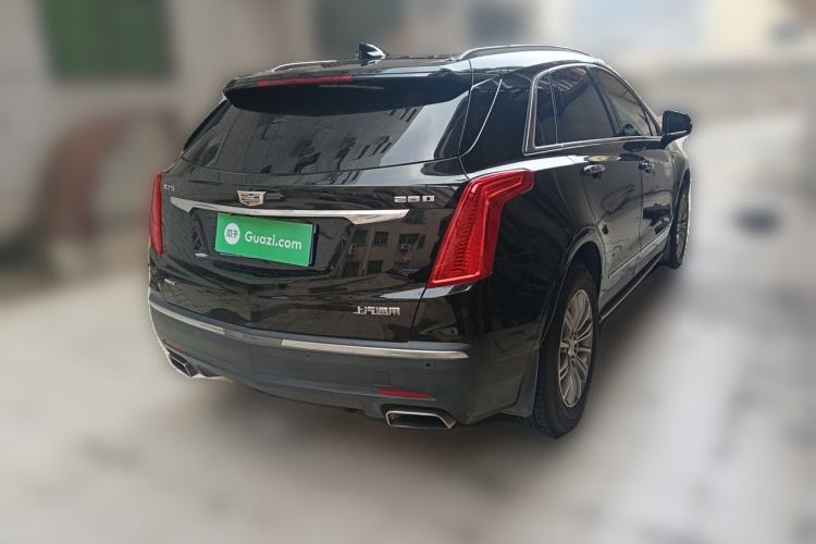 Used Cadillac XT5 2018 28T Four-Wheel Drive Luxury Model Rear Right 45 Deg