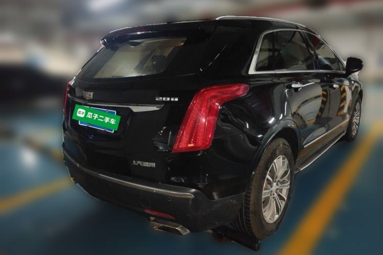 Used Cadillac XT5 2018 28T Four-Wheel Drive Luxury Model Rear Right 45 Deg