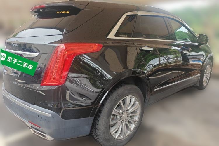 Used Cadillac XT5 2018 25T Luxury Model Rear Right 45 Deg