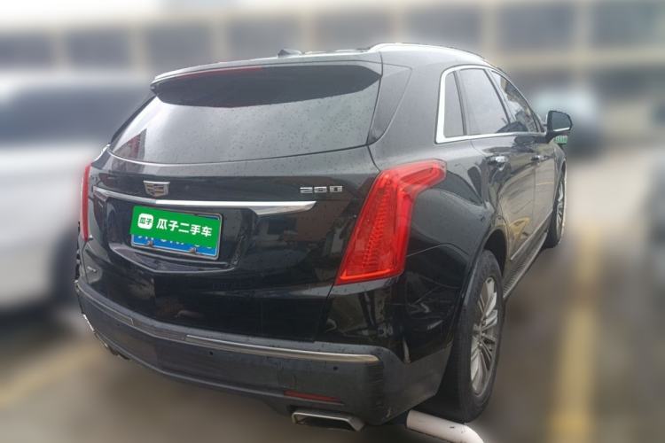 Used Cadillac XT5 2018 28T Four-Wheel Drive Luxury Model Rear Right 45 Deg
