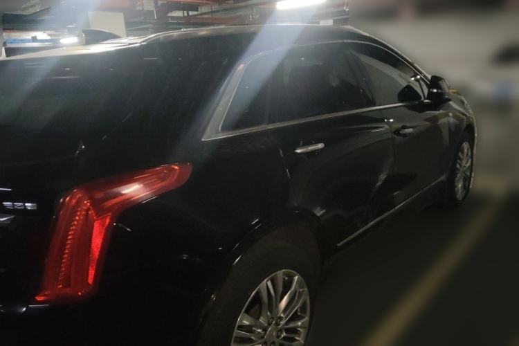 Used Cadillac XT5 2018 28E Four-Wheel Drive Leading Version Rear Right 45 Deg