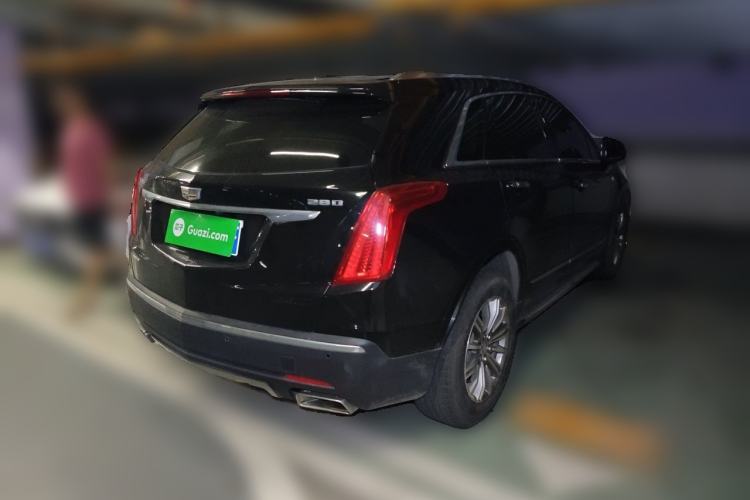 Used Cadillac XT5 2018 28T Four-Wheel Drive Luxury Model Rear Right 45 Deg