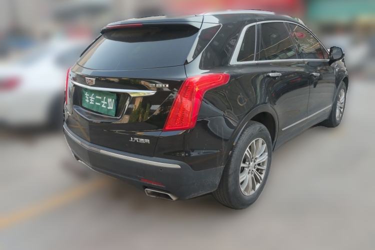 Used Cadillac XT5 2018 25T Luxury Model Rear Right 45 Deg