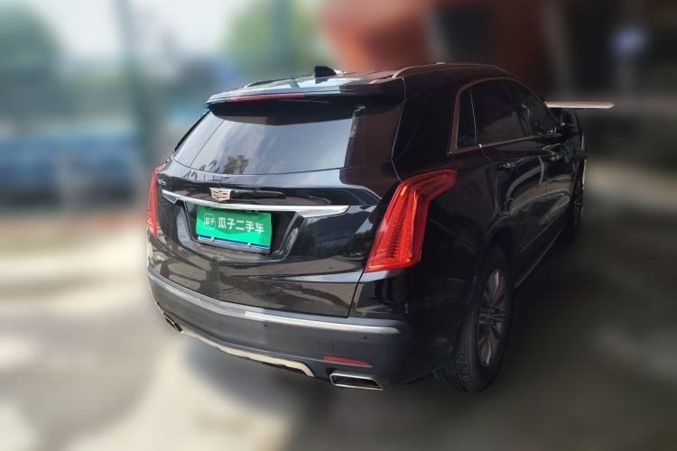 Used Cadillac XT5 2018 28T Four-Wheel Drive Luxury Model Rear Right 45 Deg