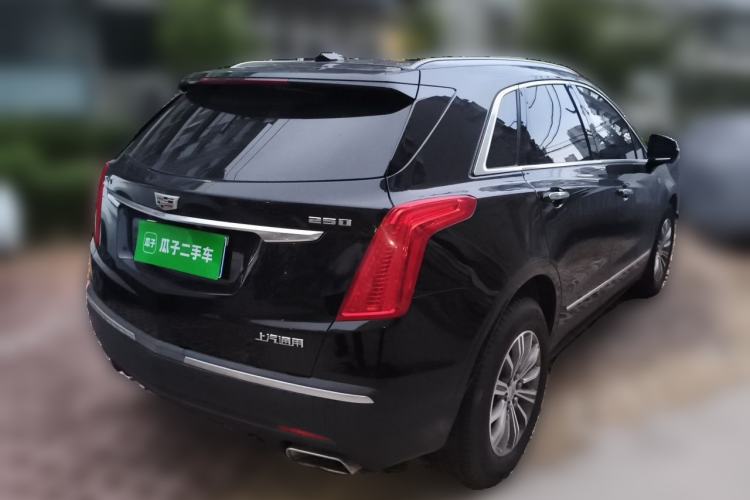 Used Cadillac XT5 2018 25T Luxury Model Rear Right 45 Deg