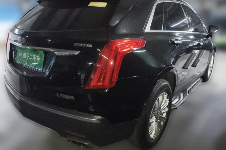 Used Cadillac XT5 2018 28E Four-Wheel Drive Tech Version Rear Right 45 Deg