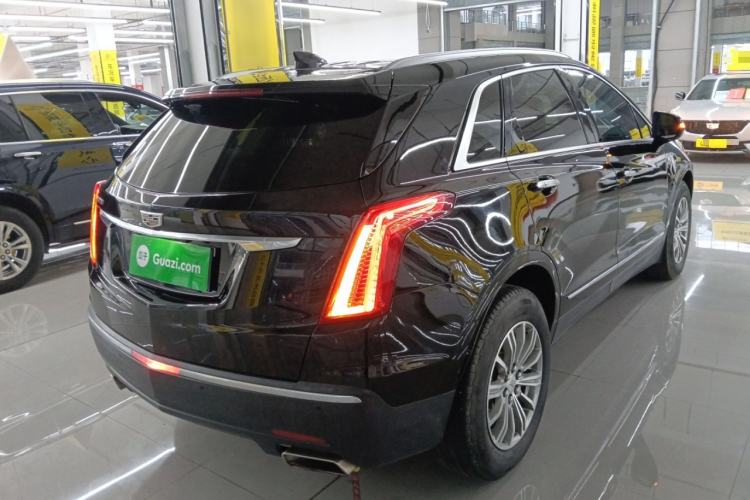 Used Cadillac XT5 2018 25T Luxury Model Rear Right 45 Deg