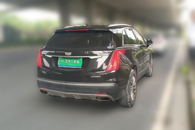 Used Cadillac XT5 2018 25T Luxury Model Rear Right 45 Deg