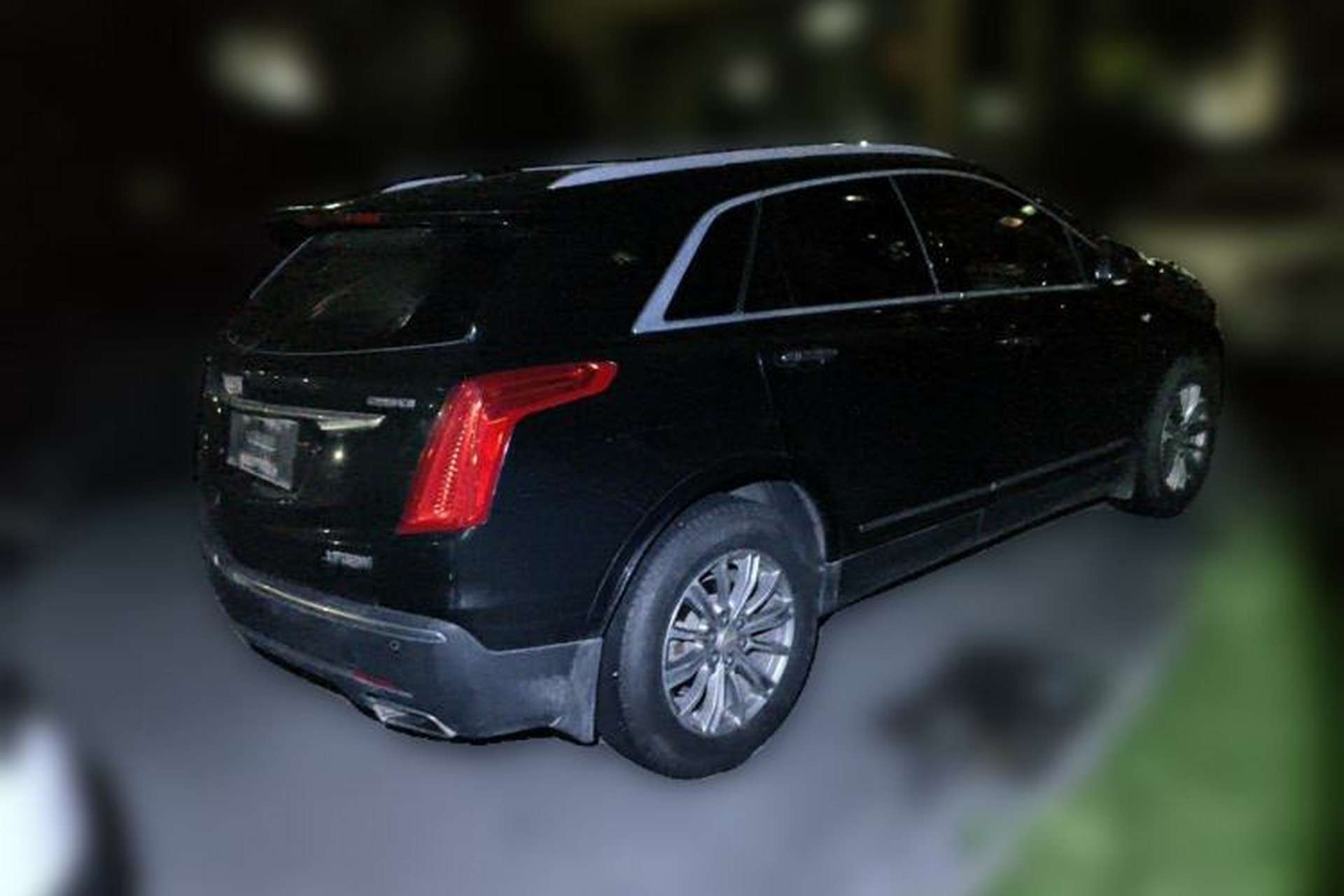 Used Cadillac XT5 2018 25T Luxury Model Rear Right 45 Deg
