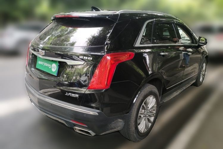 Used Cadillac XT5 2018 28T Four-Wheel Drive Luxury Model Rear Right 45 Deg