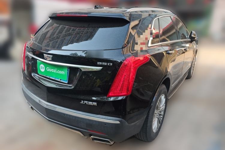 Used Cadillac XT5 2018 25T Luxury Model Rear Right 45 Deg