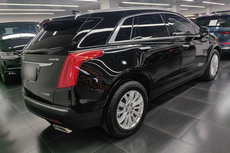 Used Cadillac XT5 2018 28E Four-Wheel Drive Tech Version Rear Right 45 Deg