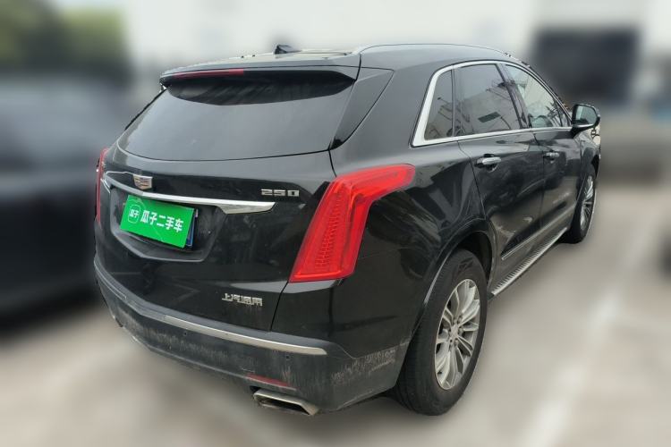 Used Cadillac XT5 2018 25T Luxury Model Rear Right 45 Deg