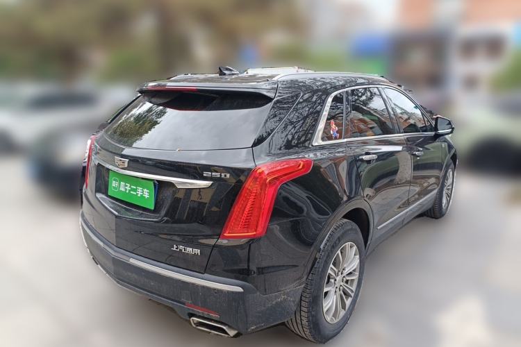 Used Cadillac XT5 2018 25T Luxury Model Rear Right 45 Deg