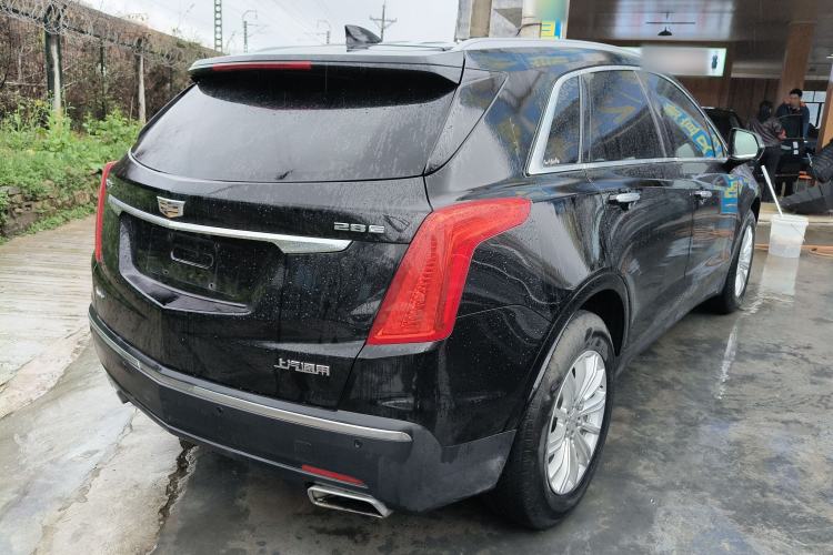 Used Cadillac XT5 2018 28E Four-Wheel Drive Tech Version Rear Right 45 Deg