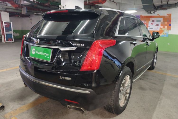 Used Cadillac XT5 2018 25T Luxury Model Rear Right 45 Deg
