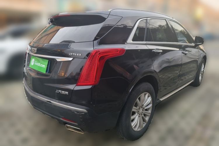 Used Cadillac XT5 2018 25T Tech Model Rear Right 45 Deg