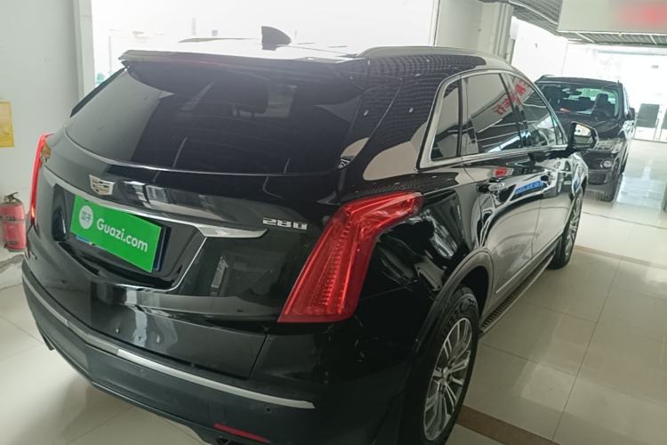 Used Cadillac XT5 2018 28T Four-Wheel Drive Luxury Model Rear Right 45 Deg