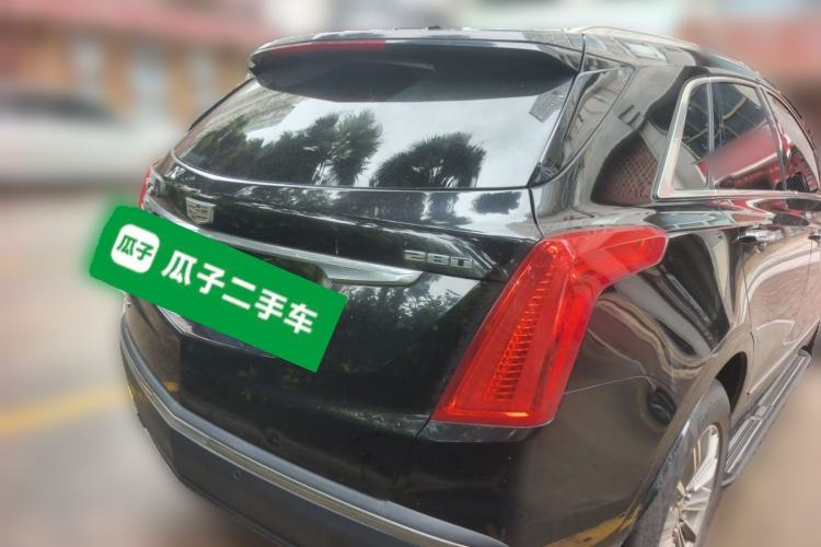 Used Cadillac XT5 2018 28T Four-Wheel Drive Luxury Model Rear Right 45 Deg