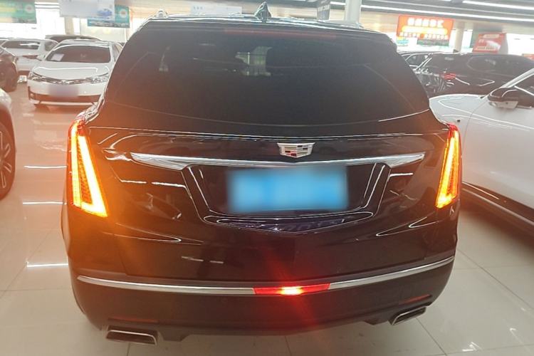 Used Cadillac XT5 2018 25T Luxury Model Rear