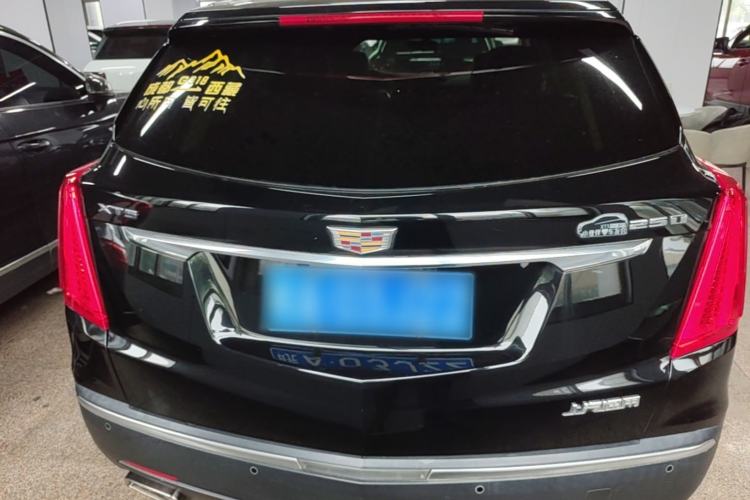 Used Cadillac XT5 2018 25T Luxury Model Rear