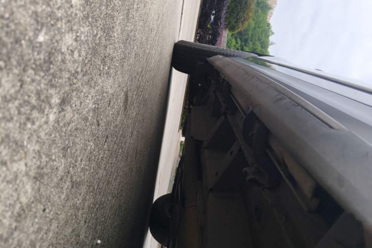 Used Cadillac XT5 2018 25T Luxury Model Right Side Sill