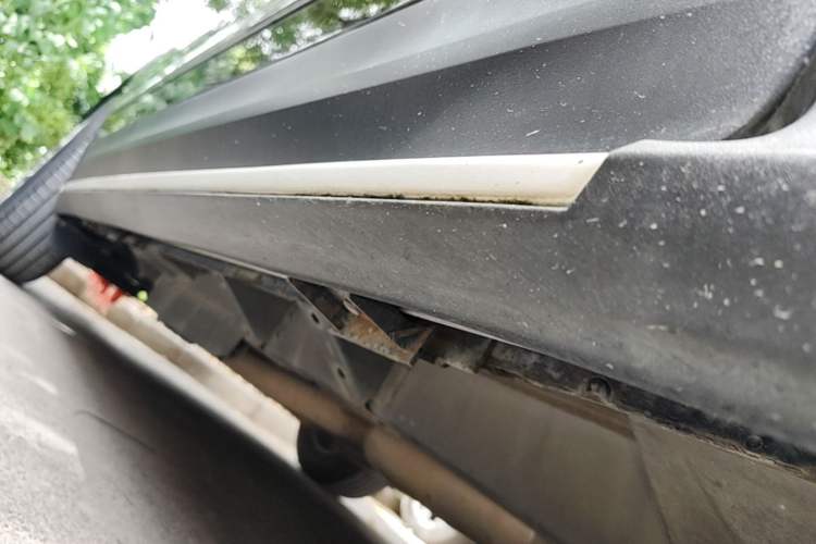 Used Cadillac XT5 2018 28T Four-Wheel Drive Luxury Model Right Side Sill