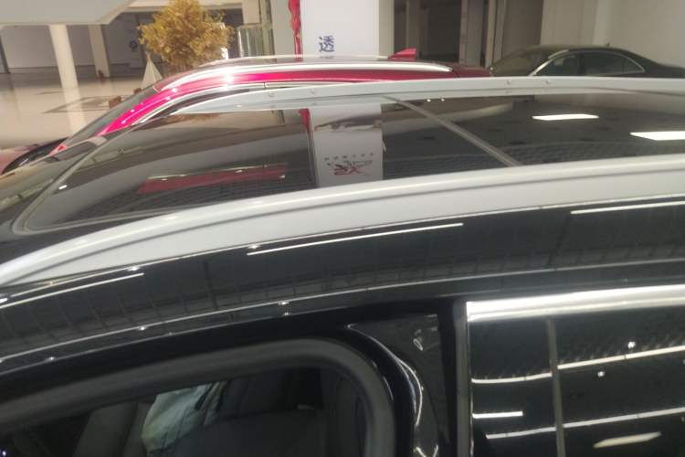 Used Cadillac XT5 2018 28E Four-Wheel Drive Tech Version Roof