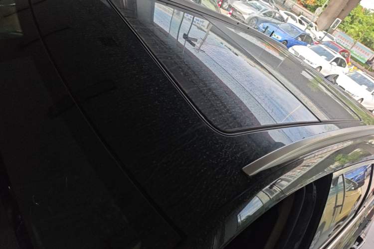 Used Cadillac XT5 2018 25T Luxury Model Roof