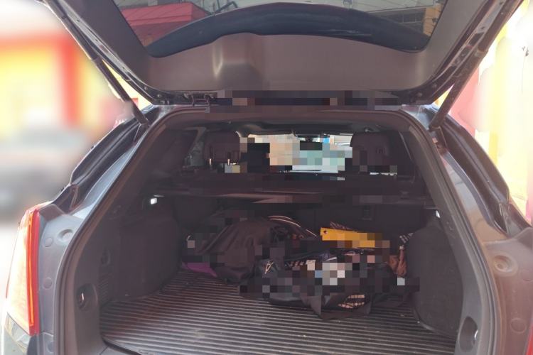 Used Cadillac XT5 2018 28E Four-Wheel Drive Tech Version Trunk