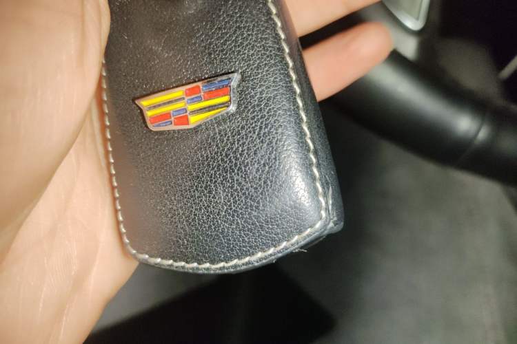 Used Cadillac XT5 2018 25T Luxury Model Vehicle Key