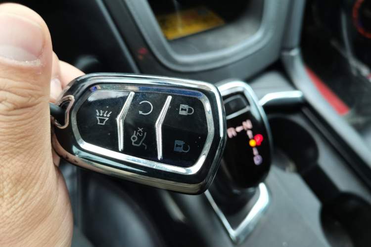 Used Cadillac XT5 2018 25T Luxury Model Vehicle Key