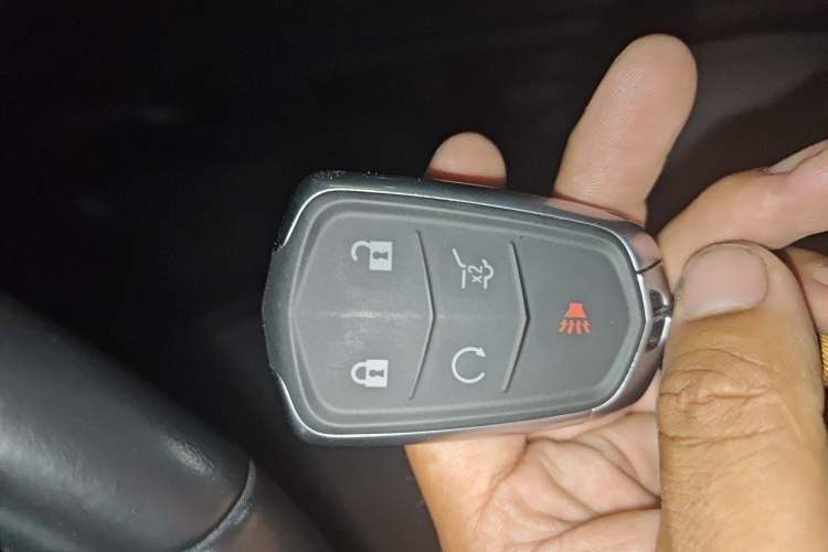 Used Cadillac XT5 2018 25T Luxury Model Vehicle Key