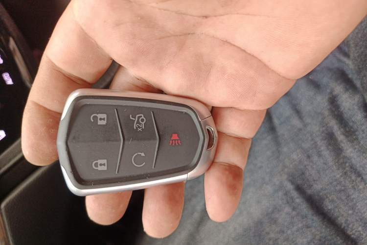 Used Cadillac XT5 2018 25T Luxury Model Vehicle Key