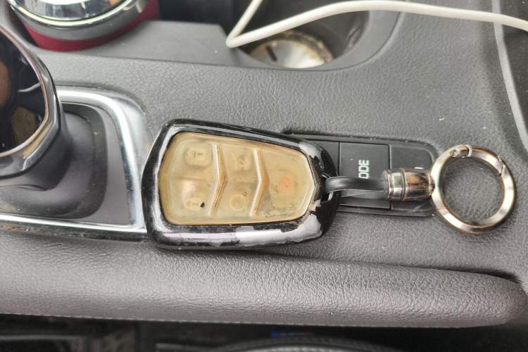 Used Cadillac XT5 2018 28T Four-Wheel Drive Luxury Model Vehicle Key
