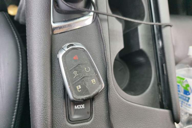 Used Cadillac XT5 2018 25T Luxury Model Vehicle Key